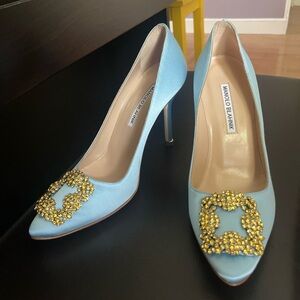 Manolo Blahnik Hangisi 105 (Giftable)